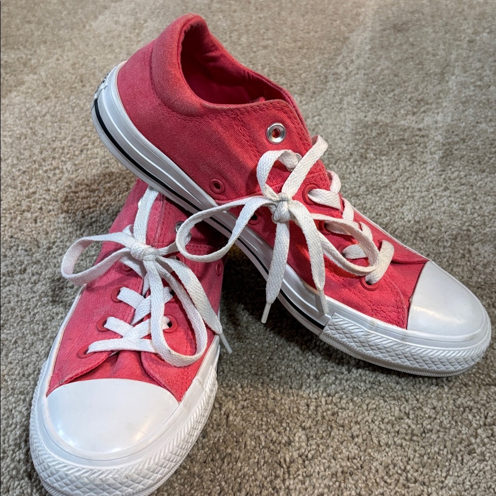 Pink Converse, size 9 - Picture 2 of 10